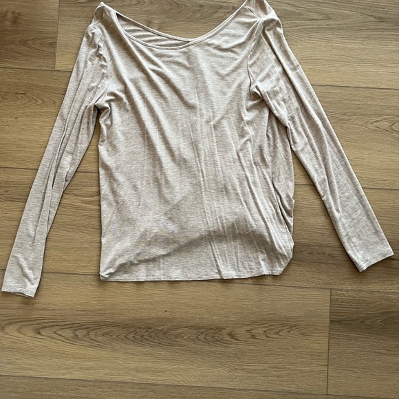 Express Tops - Express Neutral Long Sleeved Open Back Blouse (S)